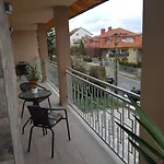 Hotel de apartamente Flamingo Apartmanhaz 4*