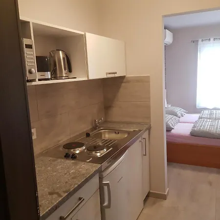 Flamingo Apartmanhaz Апарт-отель