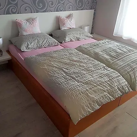 Flamingo Apartmanhaz Lejlighedshotel 3*