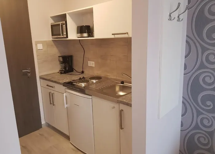 Апарт-отель Flamingo Apartmanhaz Хевиз